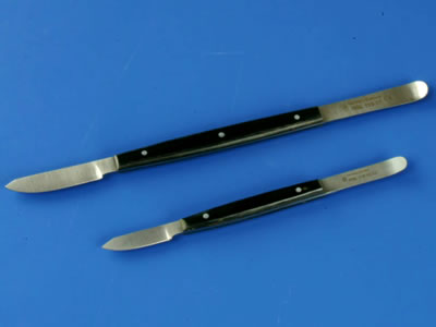 ERKODENT Wachsmesser. klein