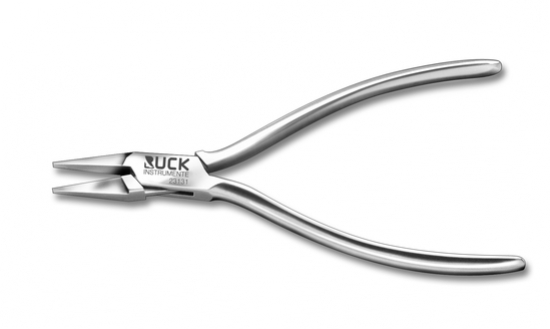 RUCK INSTRUMENTE Kleine Flachzange mit glatten Backen